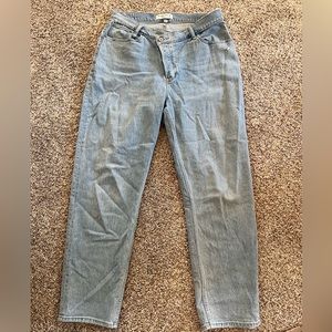 Abercrombie Curve Love High Rise Dad Jean cross Cross Waistband